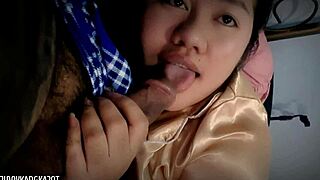 Morning Libugan Squirts Hard In Intense Solo Session