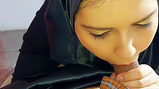 Arab Muslim Woman Sucks Like A Pro And Asks For More Until The End In Her Face