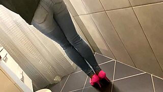 Desperate pee in my jeans then he pee on my ass and i give him blowjob too