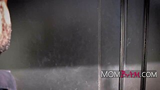 bimbo fills a void with street cock jasmine jae