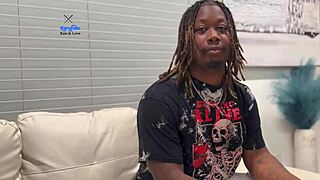 lucky delivery guy receives juicy cum tip