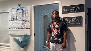 lucky delivery guy receives juicy cum tip