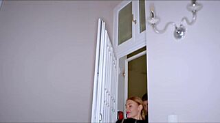 Bdsm La Dominatrix Kitana Lure Se Folla A Su Sumiso Brady Bud