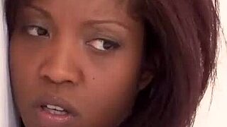 why hide hairy pussies when elexis monroe and chanell heart toy them?