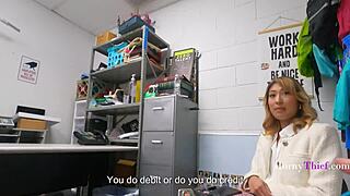 Mina Luxx's rich girl heart races with horny thief punishment desires