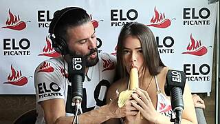 Ema Ribeiro takes on those Elo podcast challenges!