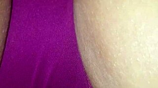 spread those wet lips wide open now