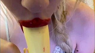 Elza Kom's Sexy Dance Leads to Pretty Lipstick Blowjob Sucking Cock