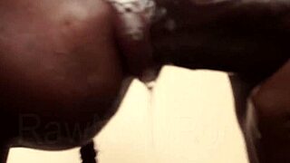 Mandingo Sucks Worldwide Pussies Outdoor Doggystyle Lick