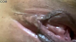 ex idol shows beautiful pussy in hawaii service shot closeup