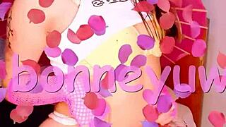 Bonneyuwu Shares 10:49 of Cute Pigtails Photos and Rosa Video