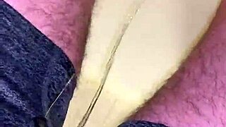 oh fuck im wetting my boxers so bad right now!!