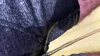 oh fuck im wetting my boxers so bad right now!!