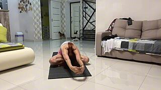 angie elif small 18+ tits brunette fingers pussy hard after hot yoga session