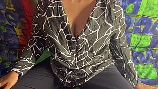 bihari girlfriend fingers squirting pussy in viral mms hindi