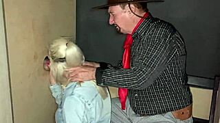 i took andressa's dad swinging gloryhole voyeur style 😈👀