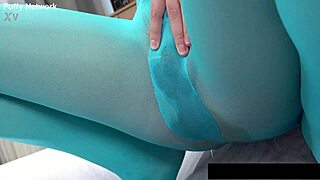 Innocent elis pisses wet while toying her puffy pussy close up