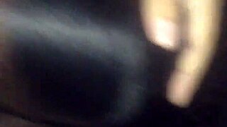 She Acts Like Total First-Timer Lol!