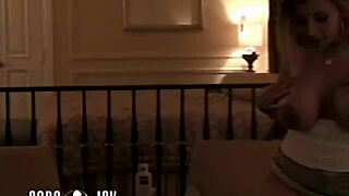 Watch Sara Jay Finger and Dildo Her Huge Pussy!