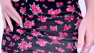 You won't believe how this young model sucks cock on photoshoot set