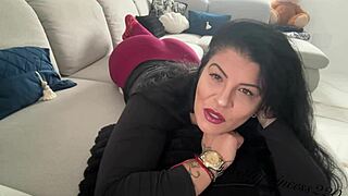 Those farting expressions from the latina milf are wild