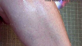 Big juicy fat ass BBW milf showers huge pussy lips bubble butt