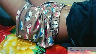 desi indian babe gets sexy assfucking massage