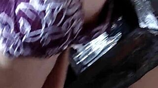 i'm linda the sexy travesti with huge throbbing cock