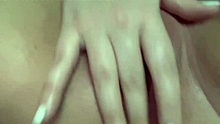 saudi arabian snowbunny's leg-shaking squirting orgasms rock la