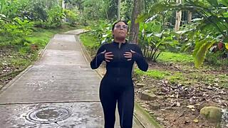 dude with huge cock, i fuck you in public park... almost caught us!