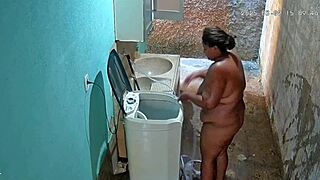 hidden camera catches busty stepmom bathing and flashing in backyard