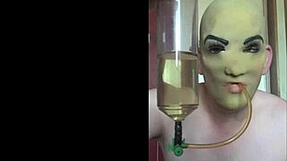 Masked Bisexual Piss Lover Begs Please Swallow Your Urine Close-Up