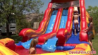 i'm shakin watchin these outdoor lesbians lick pussies n strap on fun til orgasm!!