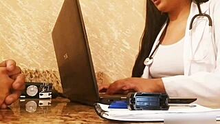 médica julia consulta gostosa pussy riding rough doggystyle bent over wet brunette