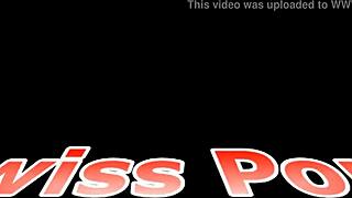 Putzfrau Tanya Cleans That Hard Cock in the Shower with Her Mouth