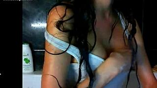 Webcam Model's Dripping Wet Bold Shower Seduction