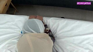 Homemade Arab Milf Big Ass Sex Ends in Massive Cumshot