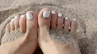 Intense Foot Movements Thrill Feet Lovers Beyond the Sand