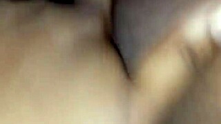 Paty Safada vingert natte kut