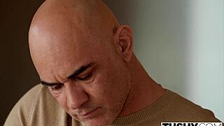 Tushy star Graycee Baybee stretches ass wide in debut gaping spectacle with rimjobs and rides