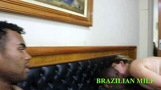 levei o meu amigo negão pirocudo pra fuder o cu da madrasta... video completo no red!