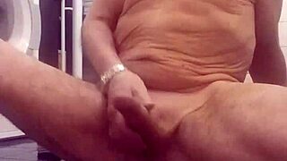 chris teases wild in amateur cam show frenzy!!