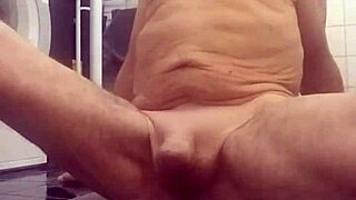 chris teases wild in amateur cam show frenzy!!