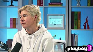 big tits siri dahl fingers horny milf pussy hard