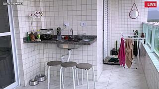 contratei essa latina empregada her big ass in shorts drives me crazy pov