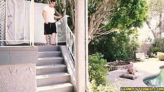 Blonde Teen Sucks Monster Cock Before Pussy Ride