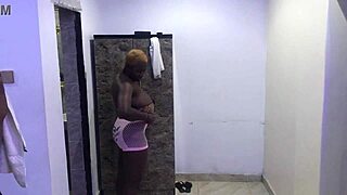 behind scenes fun with emris53 harveyxbush and wet sarah backstage