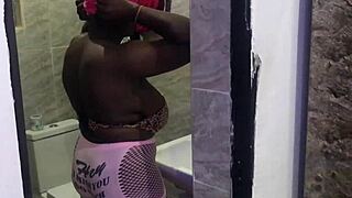 behind scenes fun with emris53 harveyxbush and wet sarah backstage