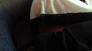 日本の可愛い子ちっちゃい乳毛深いマンコで巨根イラマ騎乗位アナル