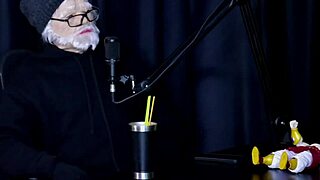 safada stripper flor de damiana shows huge tits, admits trans crush and first time loss on sheer red